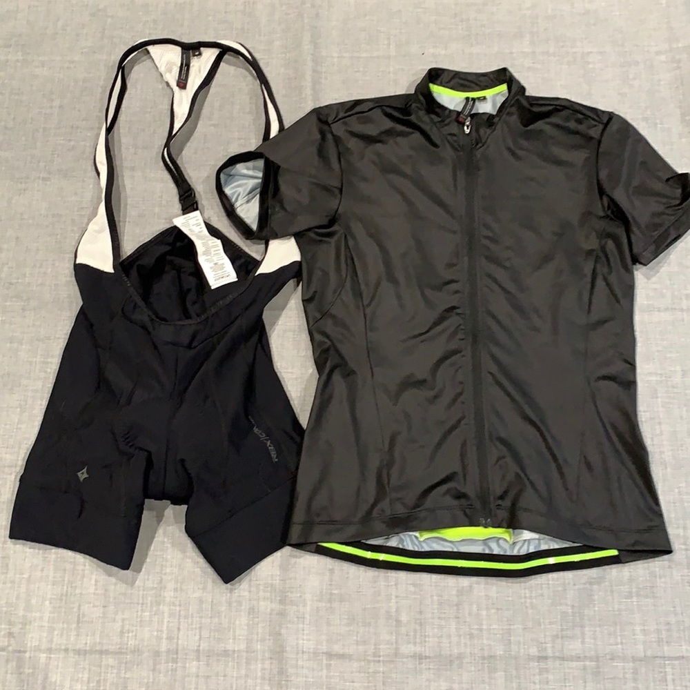 Specialized black road bike kit